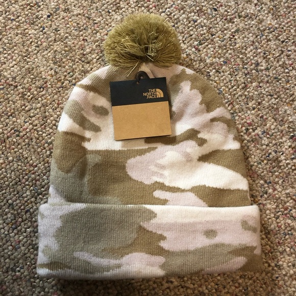 ๐ HP ๐ ๐ The North Face Ski Tuke Pom Beanie - Picture 4 of 10